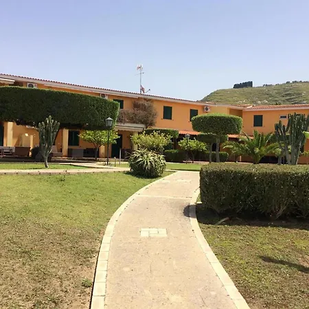 Marasusa Il Tramonto Two-bedroom House Parghelia