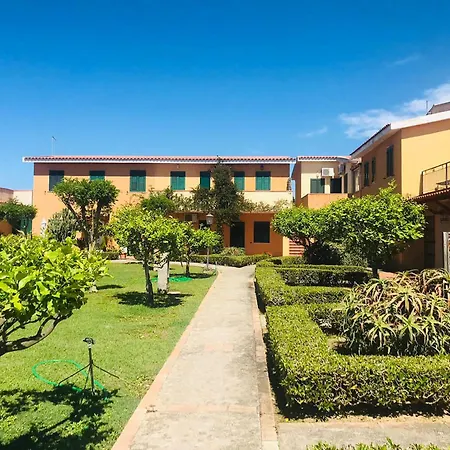 Marasusa Il Tramonto Two-bedroom House * Parghelia