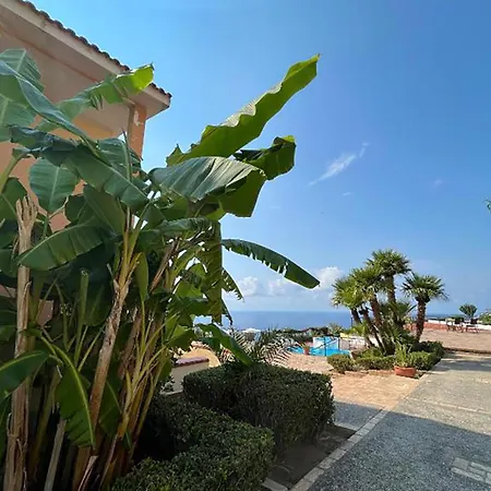 Appartement Marasusa Il Tramonto Two-bedroom House *